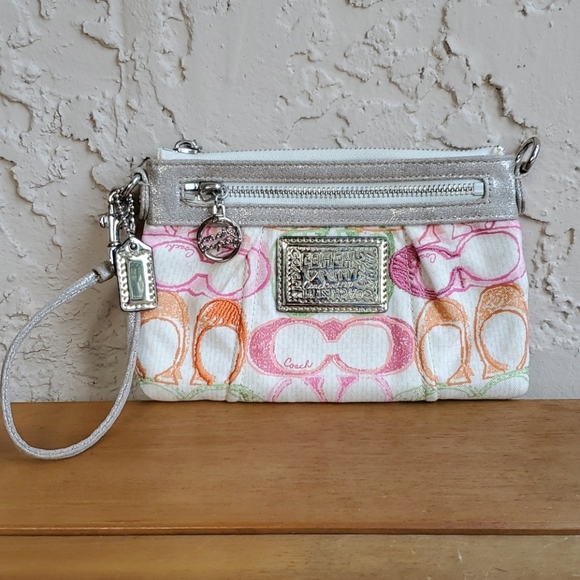 Coach Handbags - Coach Poppy Wristlet